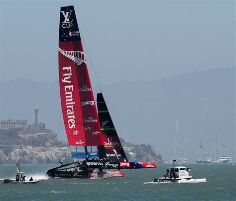 Lv yacht racing